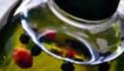 Natural Oil for Uric Acid, Inflammation, and Cravings